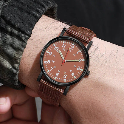 Montre Homme à Bracelet Nylon – Légèreté et Style au Quotidien