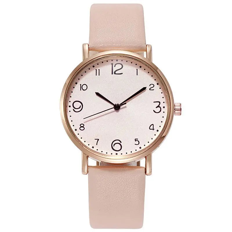 Montre Femme à Cadran Clair – Une Élégance Tout en Douceur