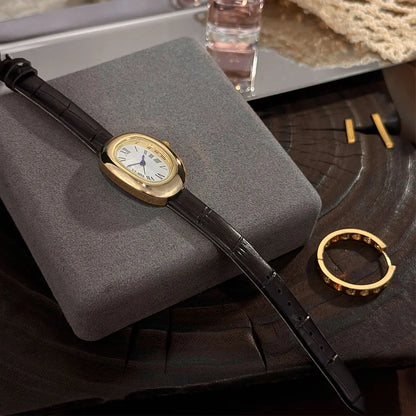 Montre femme ovale vintage bracelet cuir – vue 5