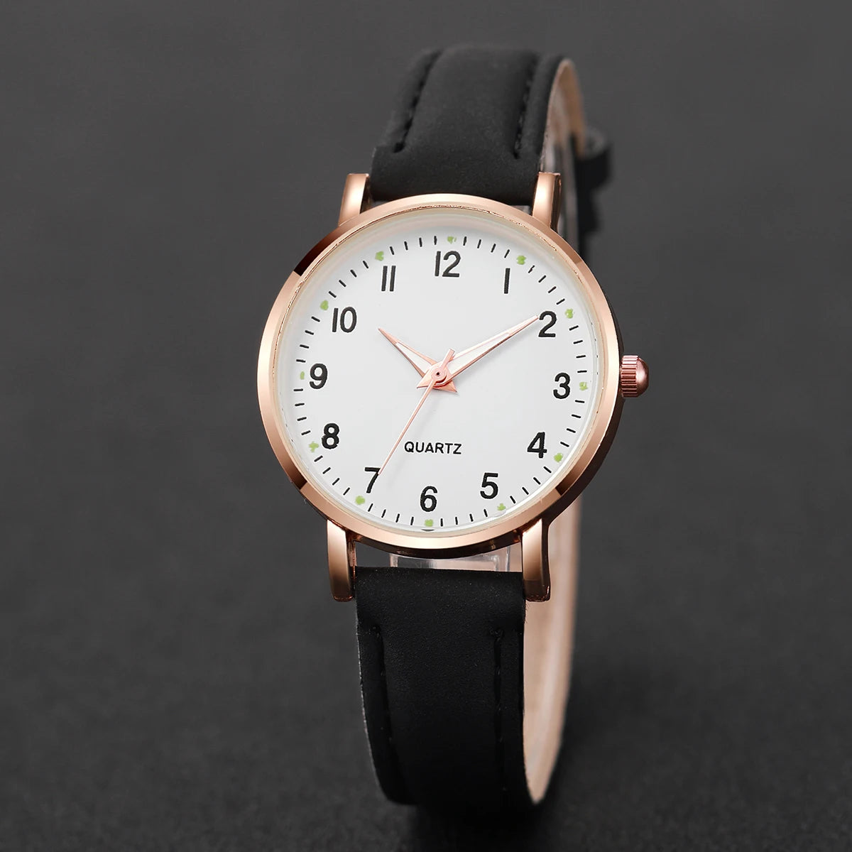 Montre Femme - Bracelet Cuir ,Cadran Arabe, Style Décontracté - Quartz