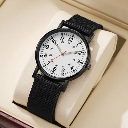 Montre Homme à Bracelet Nylon – Légèreté et Style au Quotidien