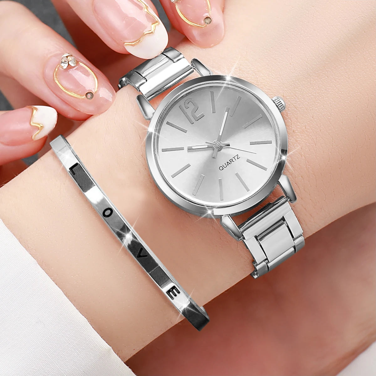 Ensemble montre femme et bracelet argenté
