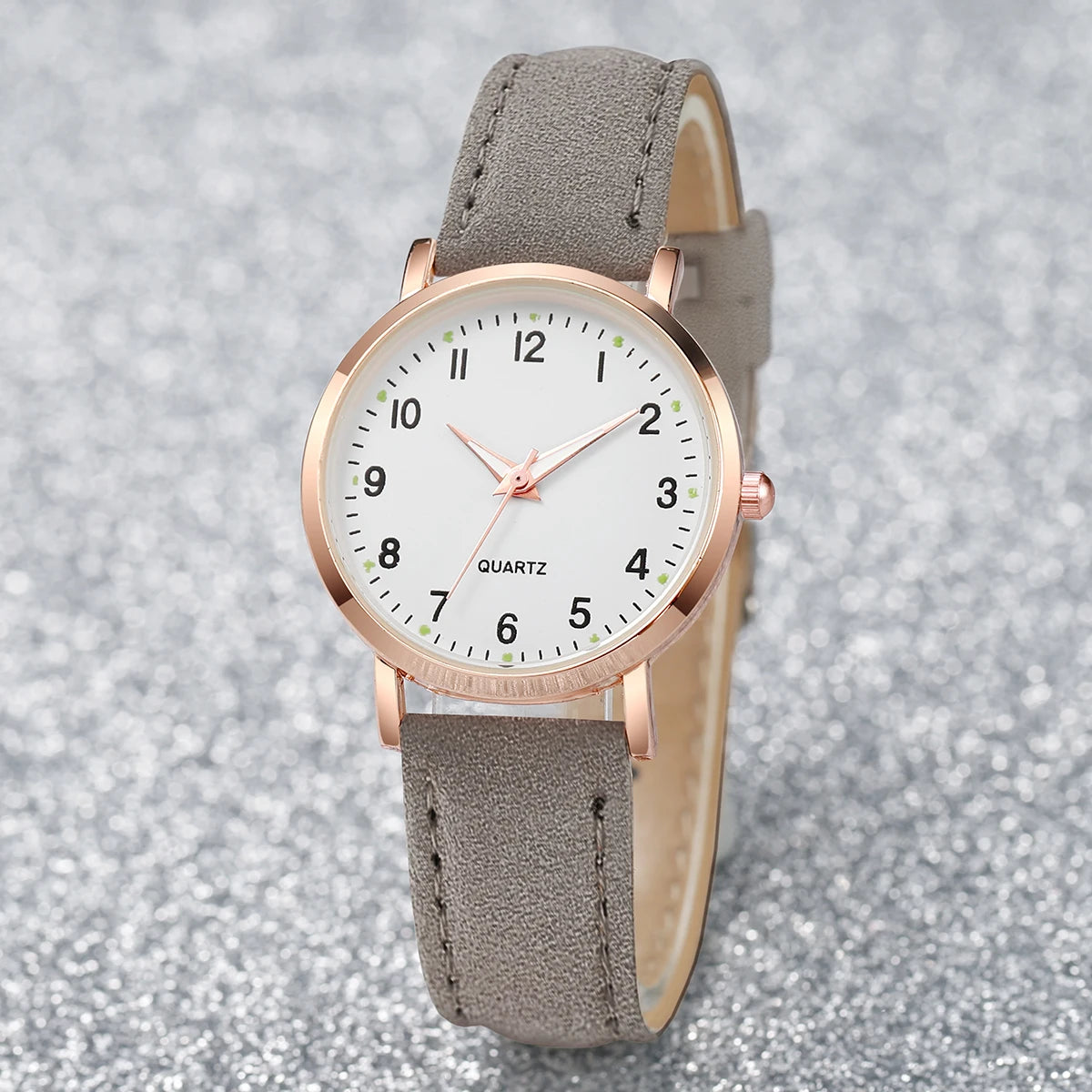 Montre femme bracelet cuir gris chiffres arabes