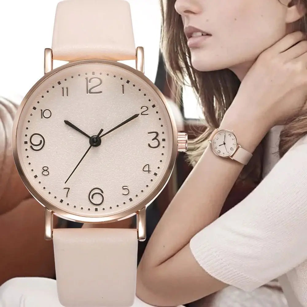 Montre Femme à Cadran Clair – Une Élégance Tout en Douceur