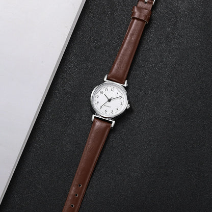 Montre femme minimaliste petit cadran en cuir – vue 19