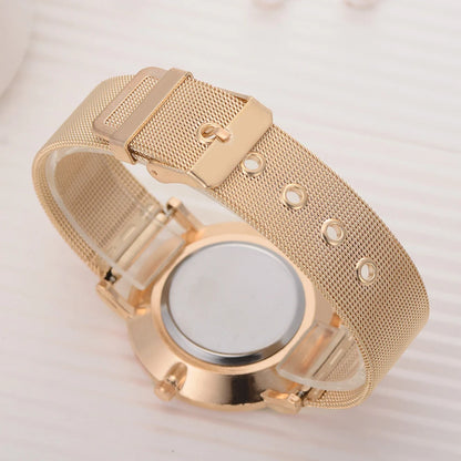 Montre Femme à Bracelet Maille – L’Élégance au Quotidien