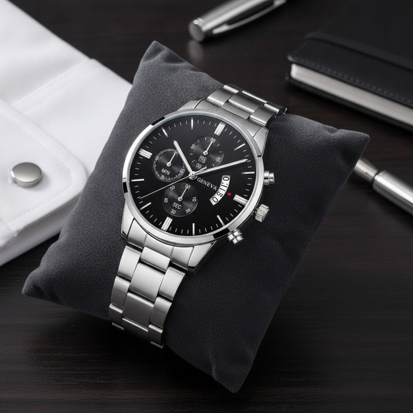 Montre Homme Acier Inoxydable Argentée à Quartz avec Calendrier - Style Luxe & Affaires