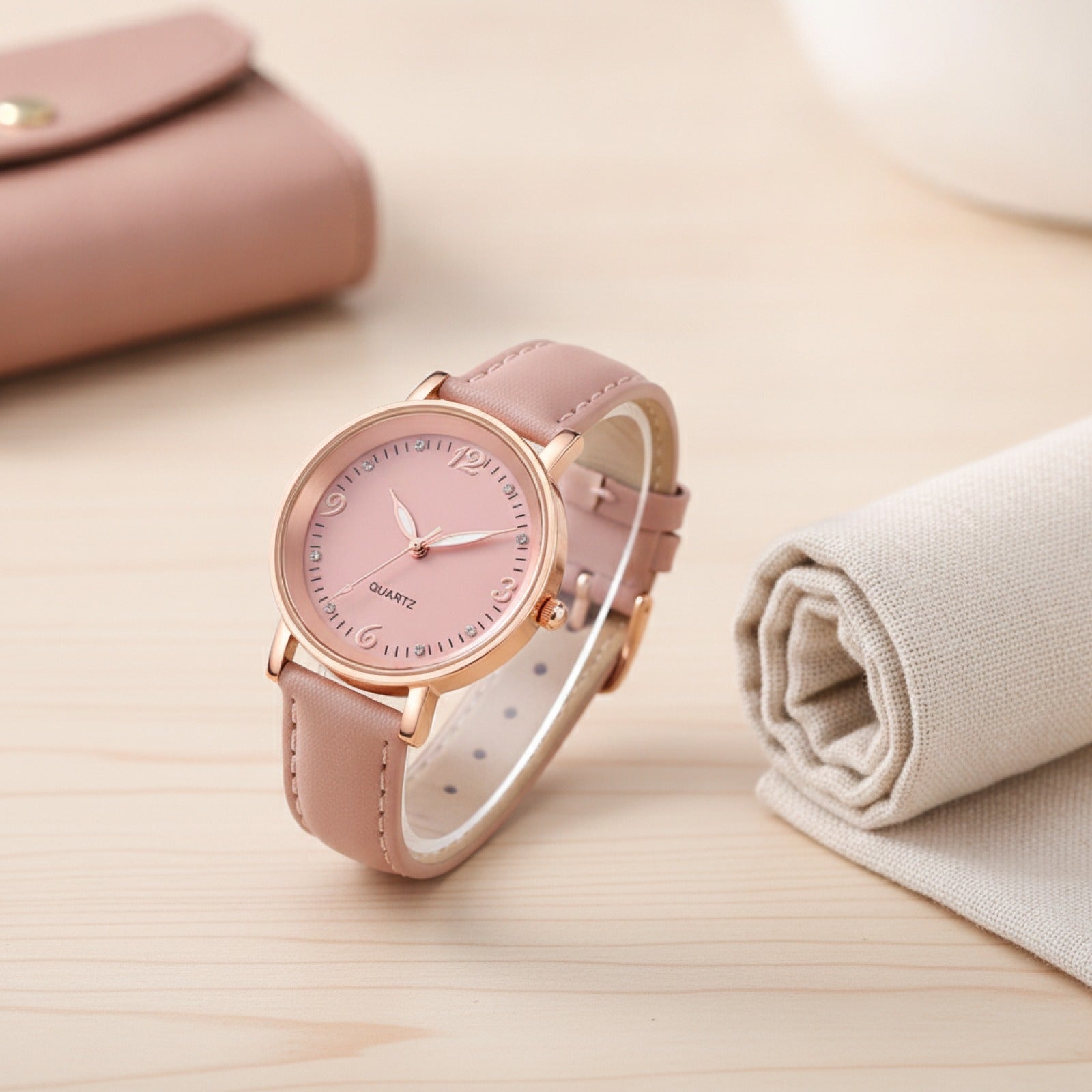 Montre Femme Quartz Analogique avec Bracelet Cuir et Cadran Arabe - Style Décontracté