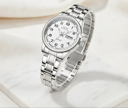 Montre Argentée Femme - Bracelet Acier Inoxydable, Étanche - Quartz