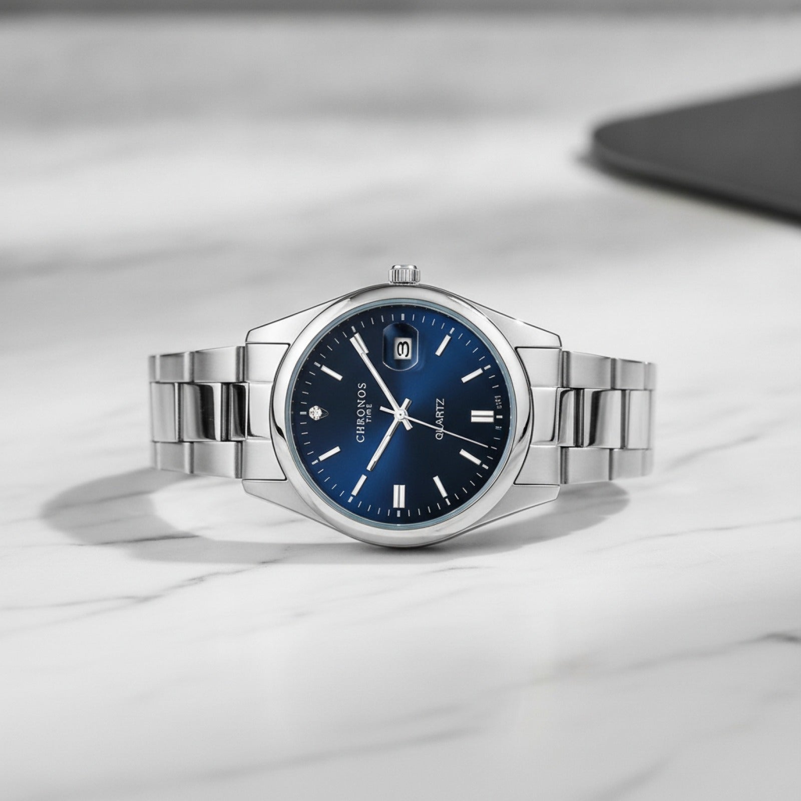 Montre Homme Chronos Acier Inoxydable, Étanche, Affichage Date Lumineux
