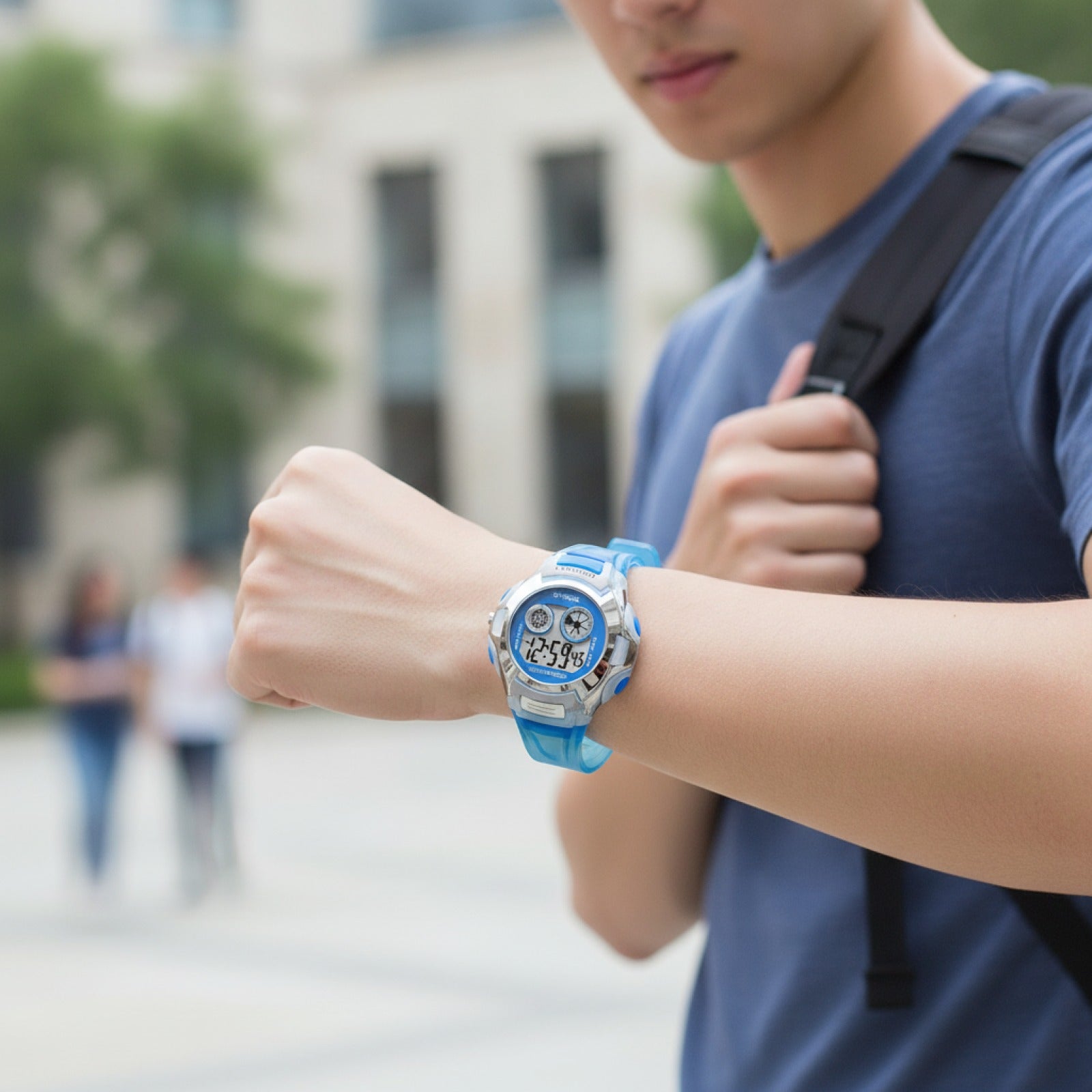 Montre Électronique Enfant - Étanche, Lumineuse, Bleu