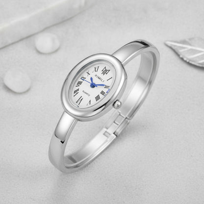 Montre Argentée Femme - Élégante, Ovale - Quartz