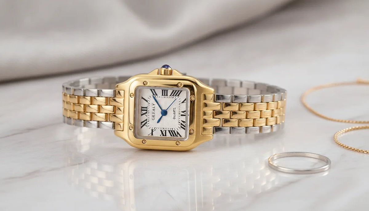 Montre Femme à Cadran Carré – Élégante et Facile à Assortir