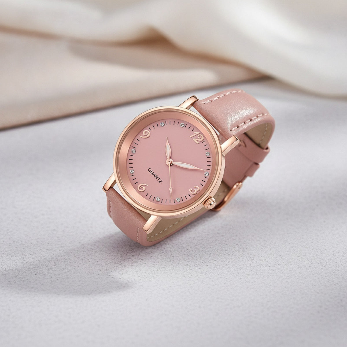 Montre Femme Quartz Analogique avec Bracelet Cuir et Cadran Arabe - Style Décontracté